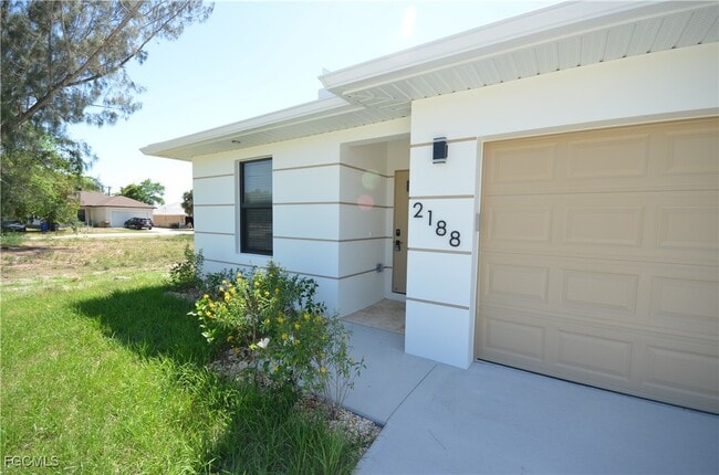 Building Photo - 2188 Barker Blvd Rental