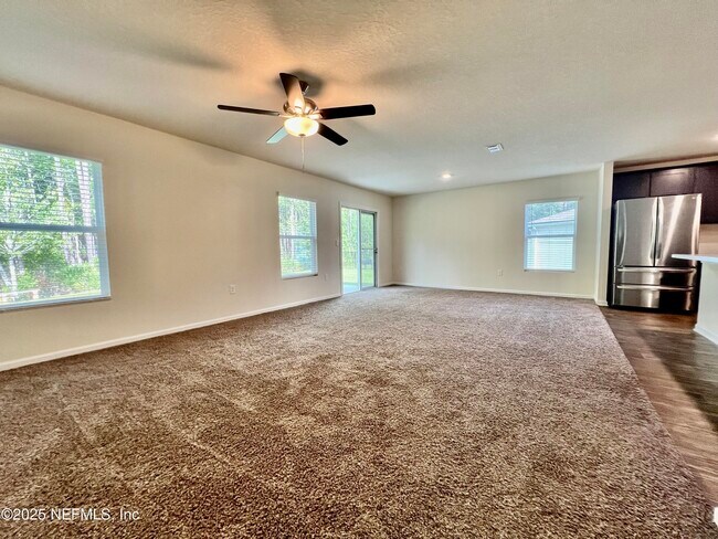 Photo - 70 Cannon Ball Dr