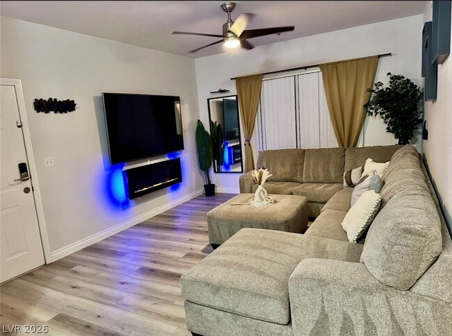 Building Photo - 6955 N Durango Dr Unit 1009