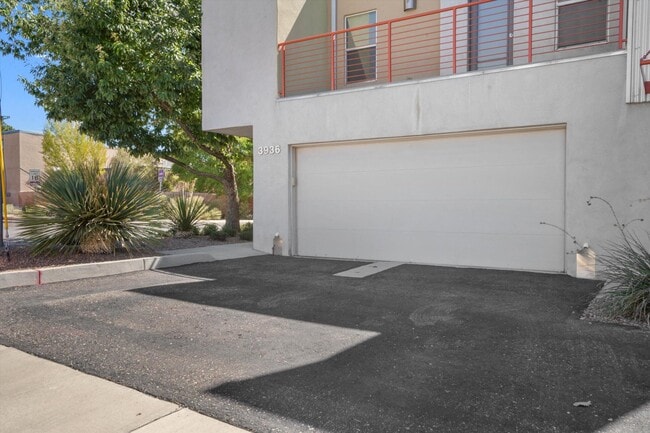 Photo - 3936 Silver Ave SE