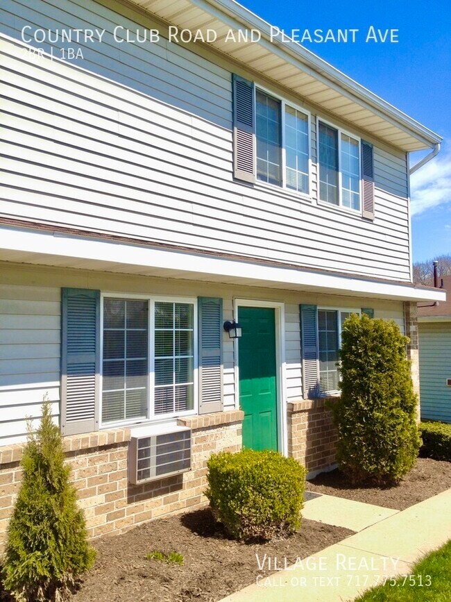 Photo - 615 Country Club Rd Unit D