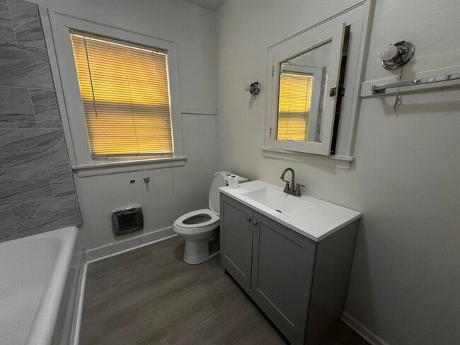 Photo - 6937 S Merrill Ave Unit -2 | FOR RENT