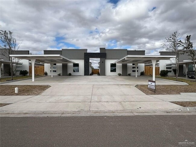 Building Photo - 1 Diamondhead Ave Unit 3