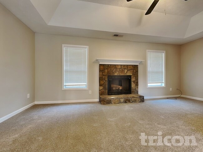 Photo - 3625 Cobblestone Dr