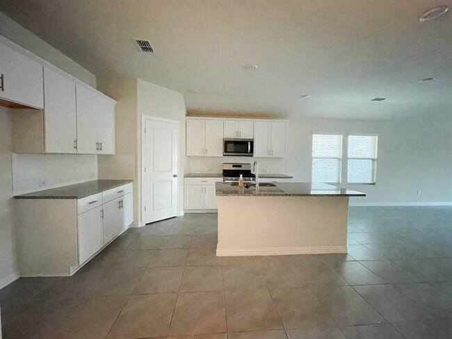 Photo - 455 Rock Creek Dr