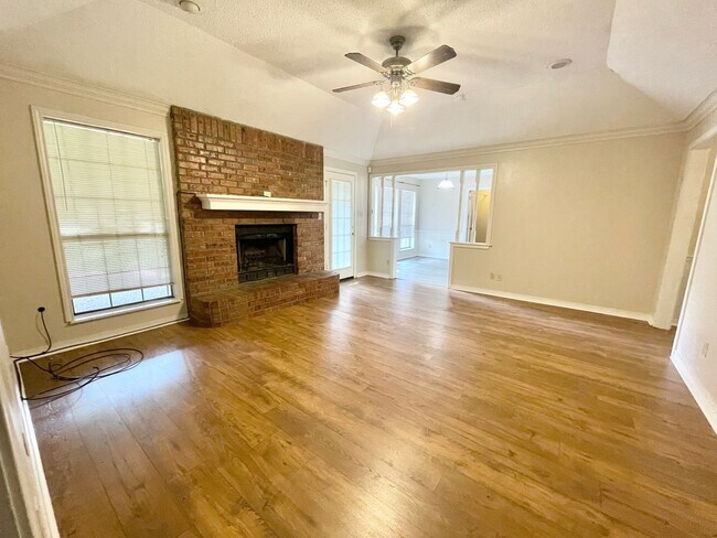 Photo - 18161 Silver Leaf House