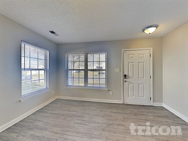Photo - 4019 Cedar Bark Dr