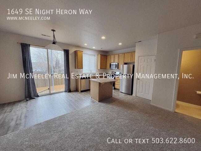 Photo - 1649 SE Night Heron Way