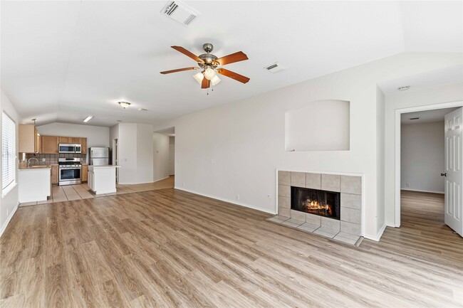 Photo - 21219 Somerset Park Ln