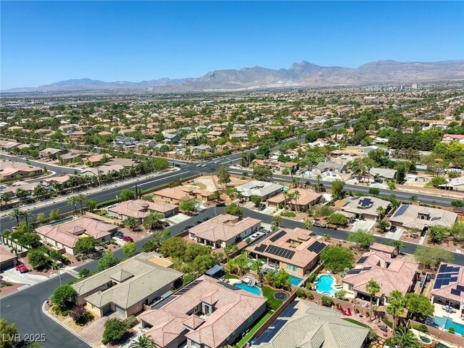 Photo - 7286 Mt Kearsarge St