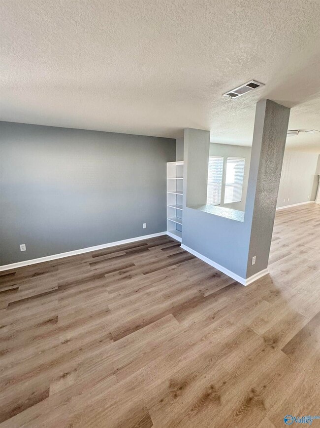 Photo - 207 Millbury Ct