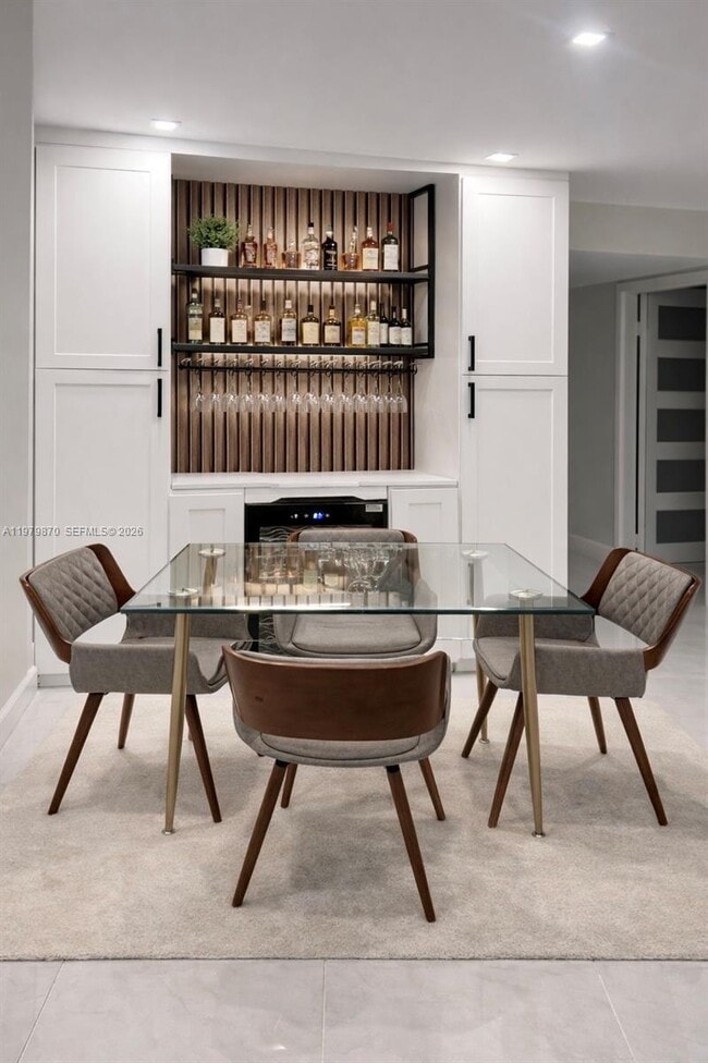 Photo - 17021 N Bay Rd Unit 814