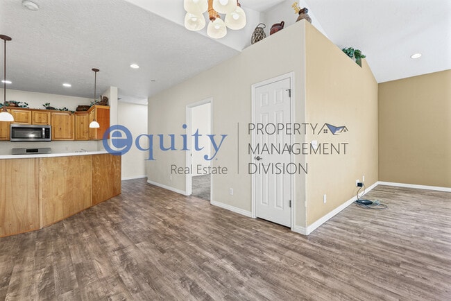 Photo - 1174 Meadow Fork Rd