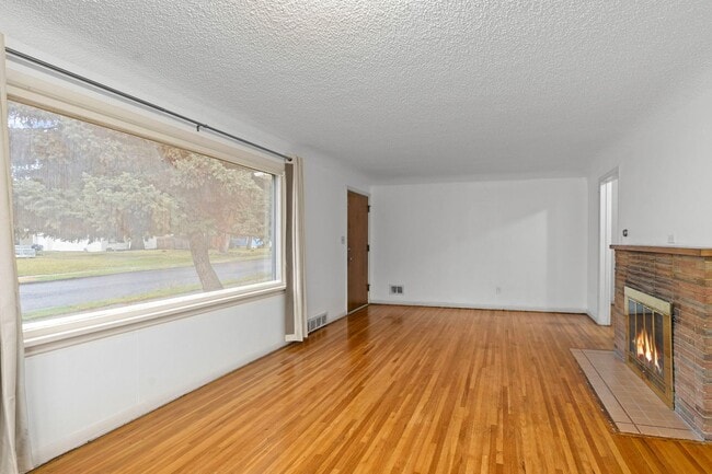 Photo - Charming Updated Single-Family Home Near Northtown