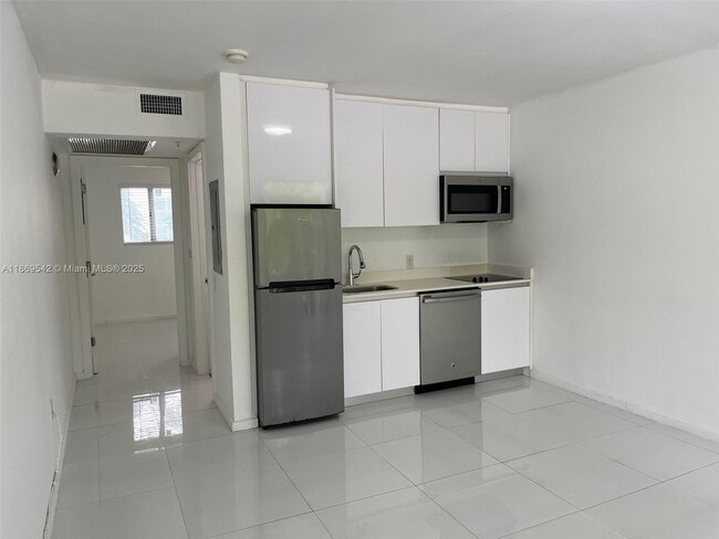 Photo - 801 15th St Unit 204