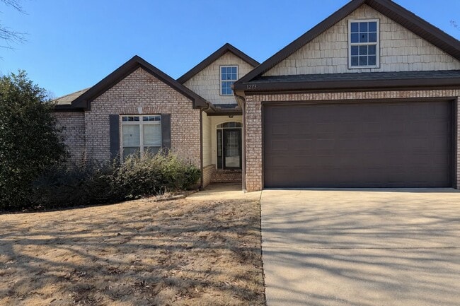 Photo - Well Maintained One Level Home in Gardens at Gatewood