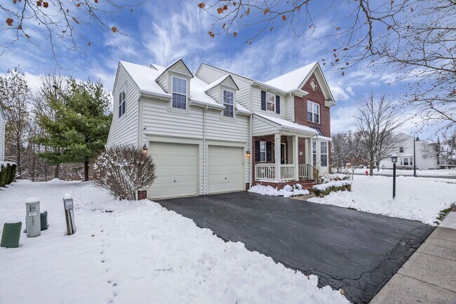 Photo - 5920 Triplett Square