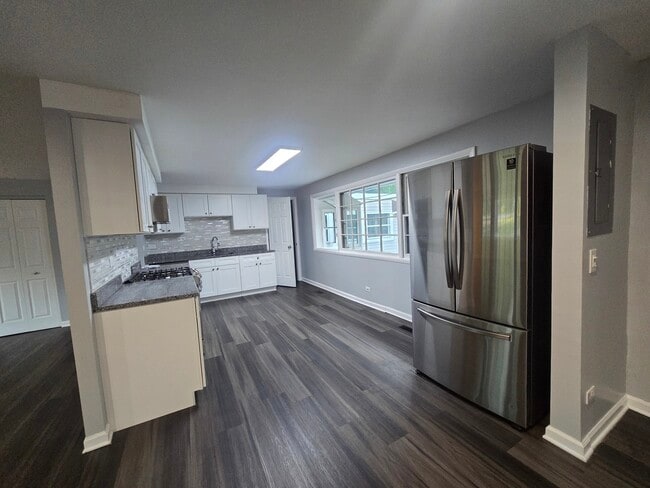 Photo - 1430 Hartmann Dr