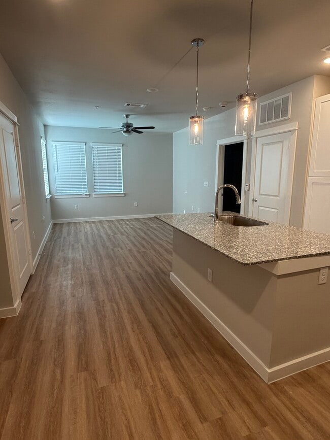 Photo - Anacua Village