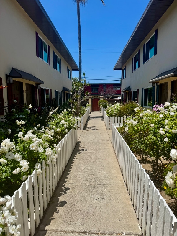 Photo - 1978 Maple Ave