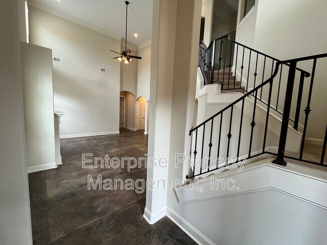 Photo - 7240 Winterbrook Ln