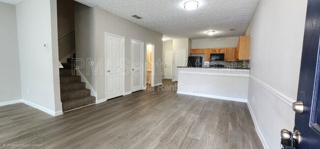 Photo - 1749 Carrington Dr