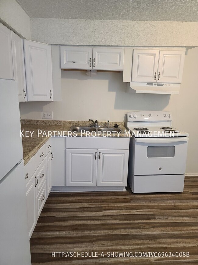 Photo - 1036 Pitt St - Section 8 welcome!