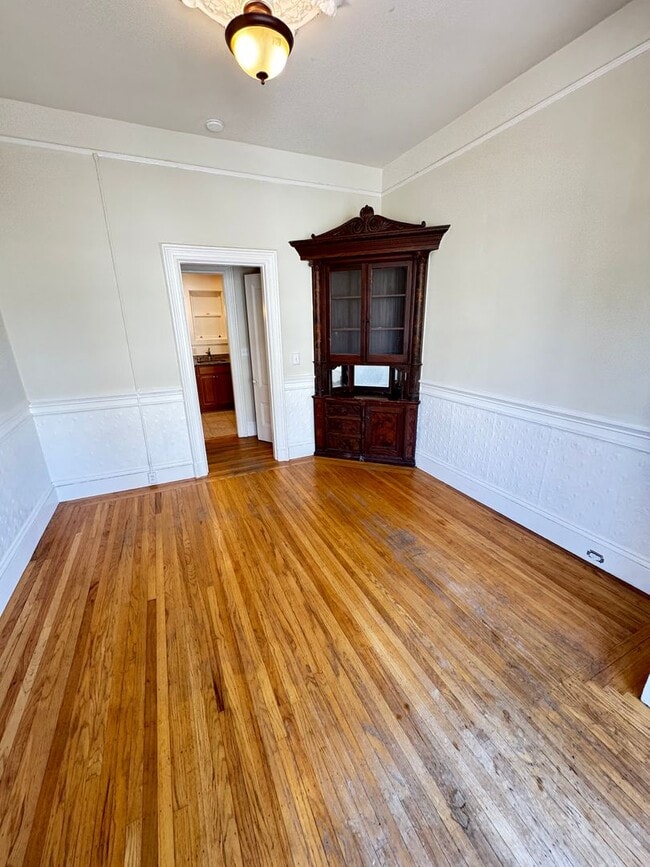 Photo - Linden - Laguna Apartments Unit 505