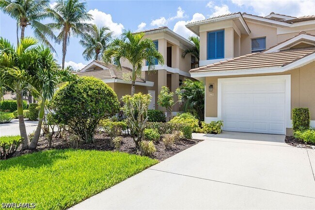 866 Carrick Bend Cir Unit 202