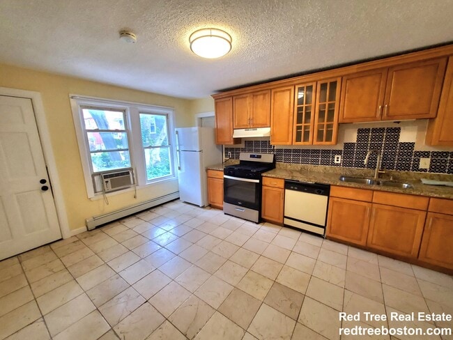 Photo - 7 High St Pl Unit 2