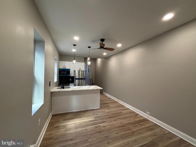Building Photo - 2647 N 8th St Rental