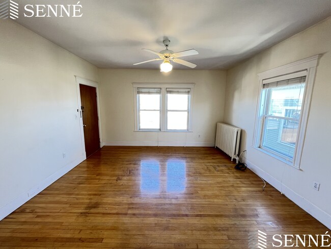 Photo - 2 Sacramento St Apartment Unit 3