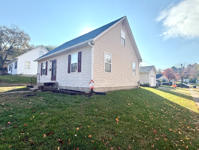 Photo - 3602 E 5th St