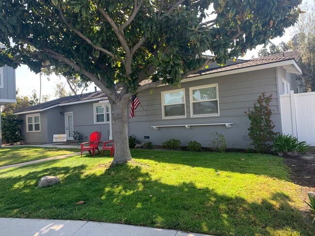 Photo - 804 Stevely Ave