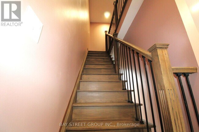 Photo - 108 Chatham Ave