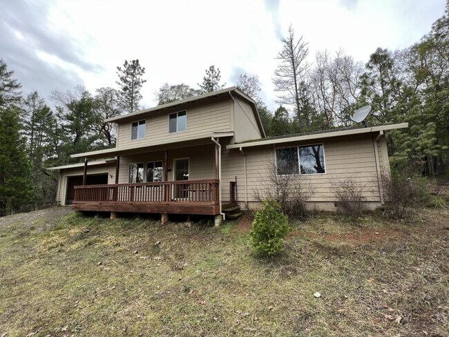 8797 W Evans Creek Rd - 8797 W Evans Creek Rd House