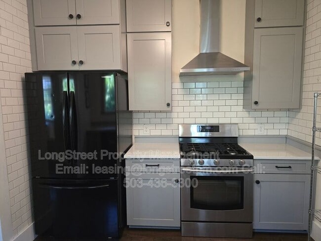 Photo - 117 NW 11th St