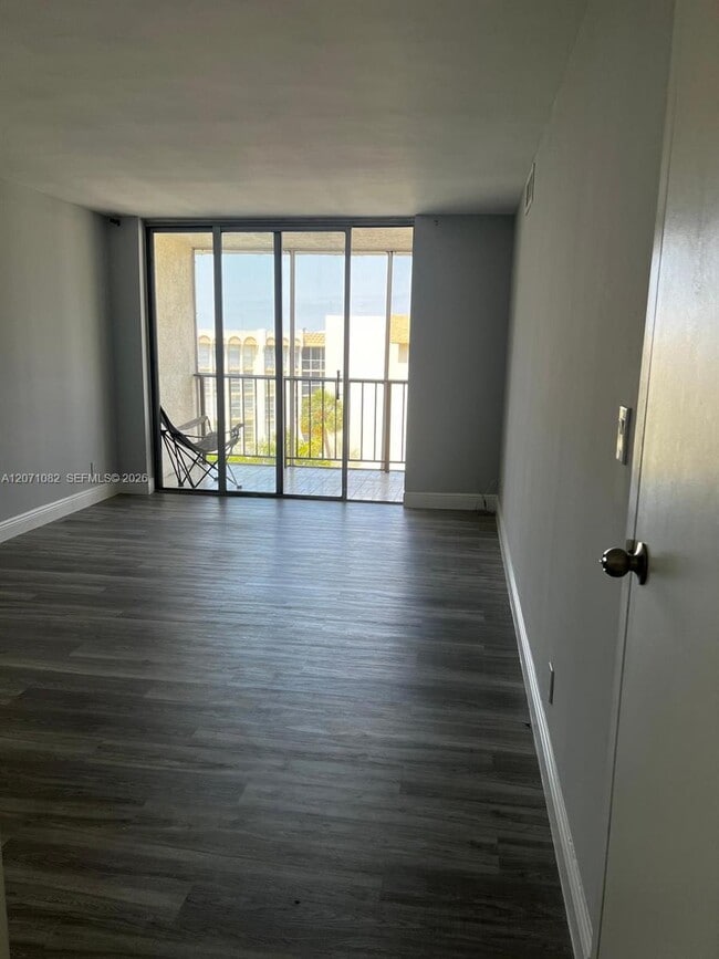 Photo - 501 Three Islands Boulevard Unit 508