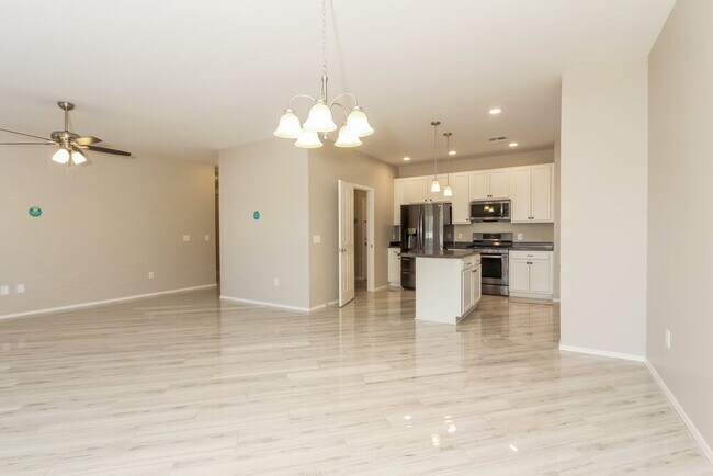 Photo - 8391 W Kittiwake Ln