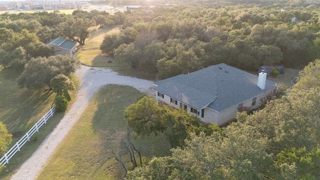Building Photo - 704 Ridgmar Rd Rental
