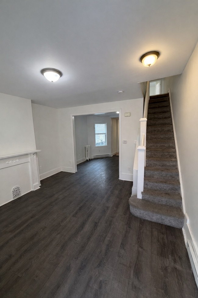 Photo - 52 N Dewey St