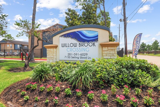 Willow Brook Crossing - Willow Brook Crossing Apartments