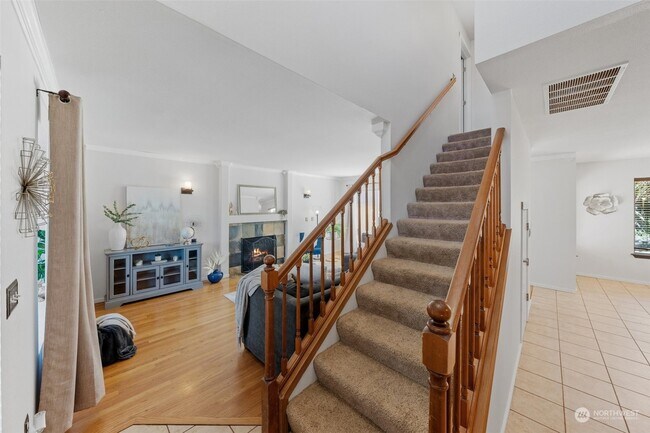 Photo - 5304 25th Ave NW