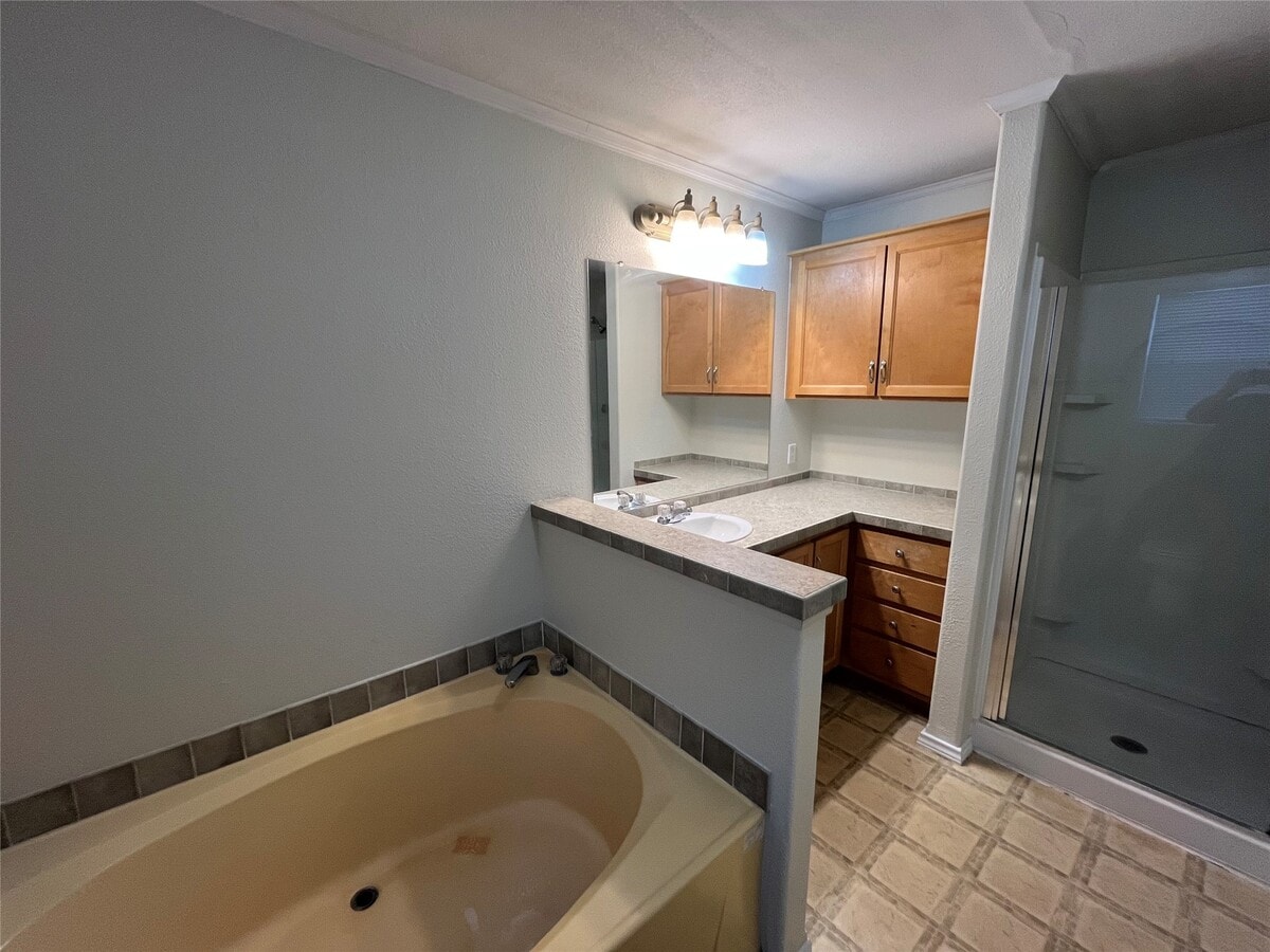 Photo - 10214 Berrybriar Ln