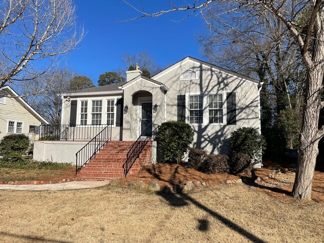 Charming 2/1 House in Summerville Park- $1... - Charming 2/1 House in Summerville Park- $1...