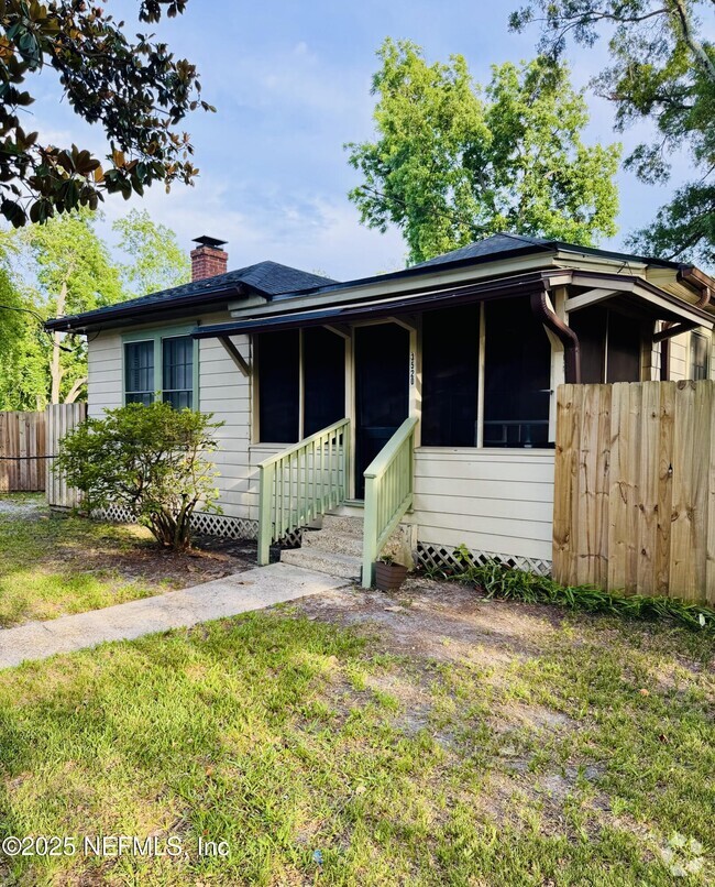 Building Photo - 3520 Kingston St Rental