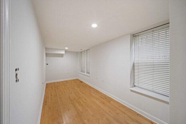 Photo - 2325 W Rice St Unidad G1