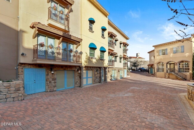 Photo - 6350 Escondido Dr Unit D32