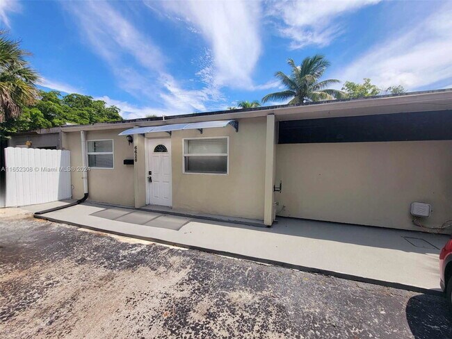Photo - 6628 Miami Lakes Dr Townhome