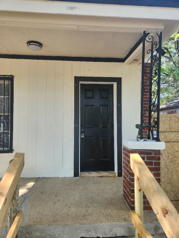 Photo - 791 Hanley St